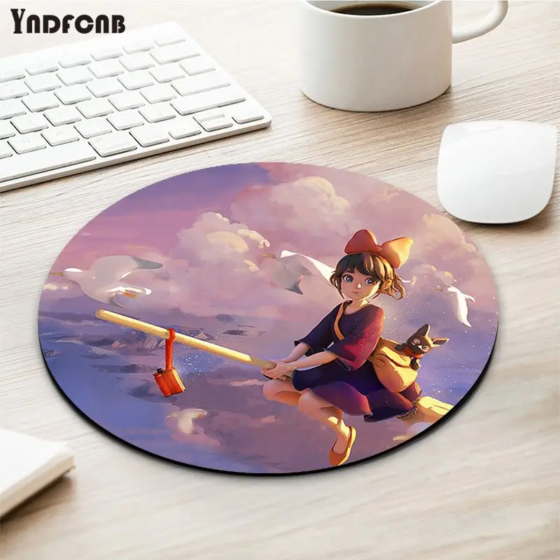 

YNDFCNB Cartoon Studio Ghibli Kiki's Delivery Service Computer Gaming round Mousemats gaming Mousepad Rug For PC Laptop Notebook