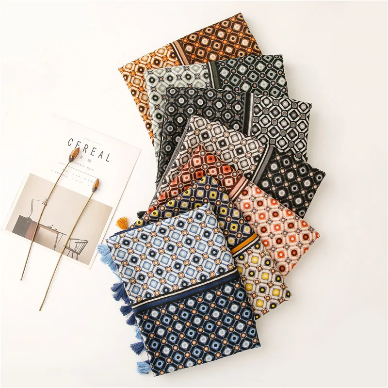 10 шт./лот модный осенний женский вискозный ромбовидный шарф с кисточками пляжный