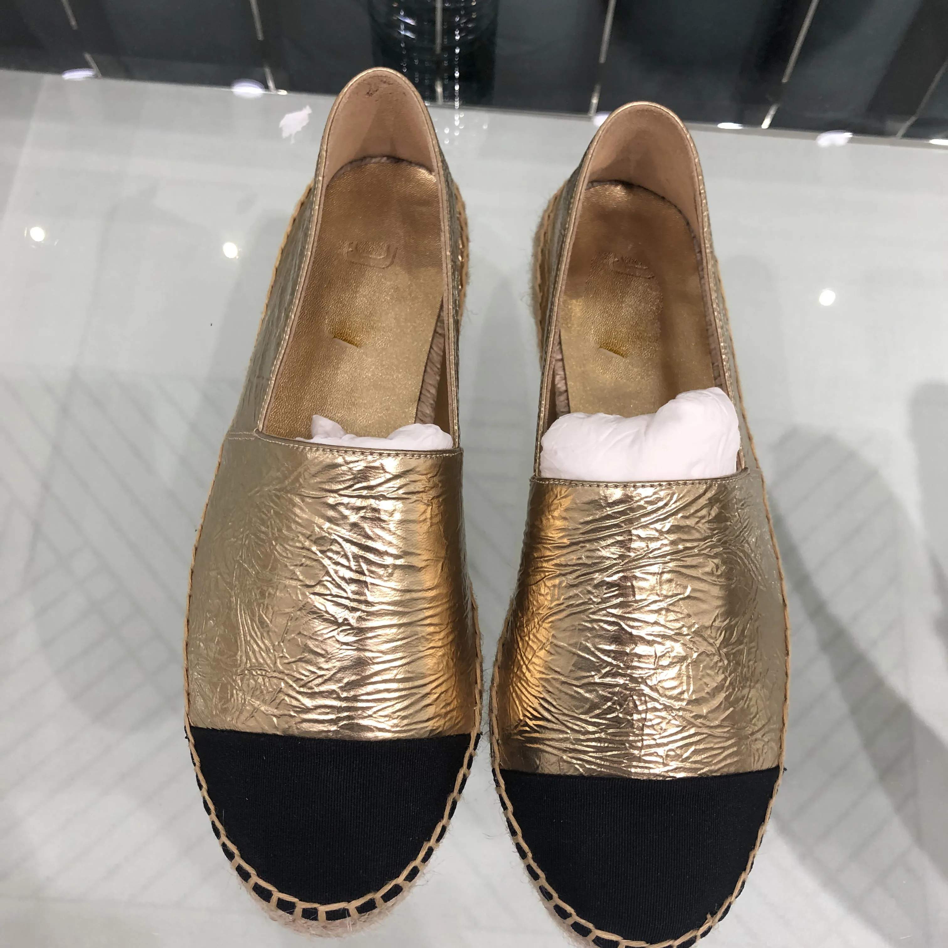 Женские Летние кожаные плиссированные золотистые Кожаные плетеные кроссовки