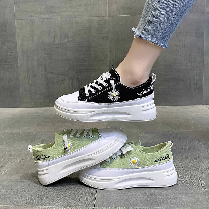 

All-Match Small White Shoes Clogs Platform Espadrilles For Women Autumn Casual Female Sneakers Round Toe Modis Creepers Fall New