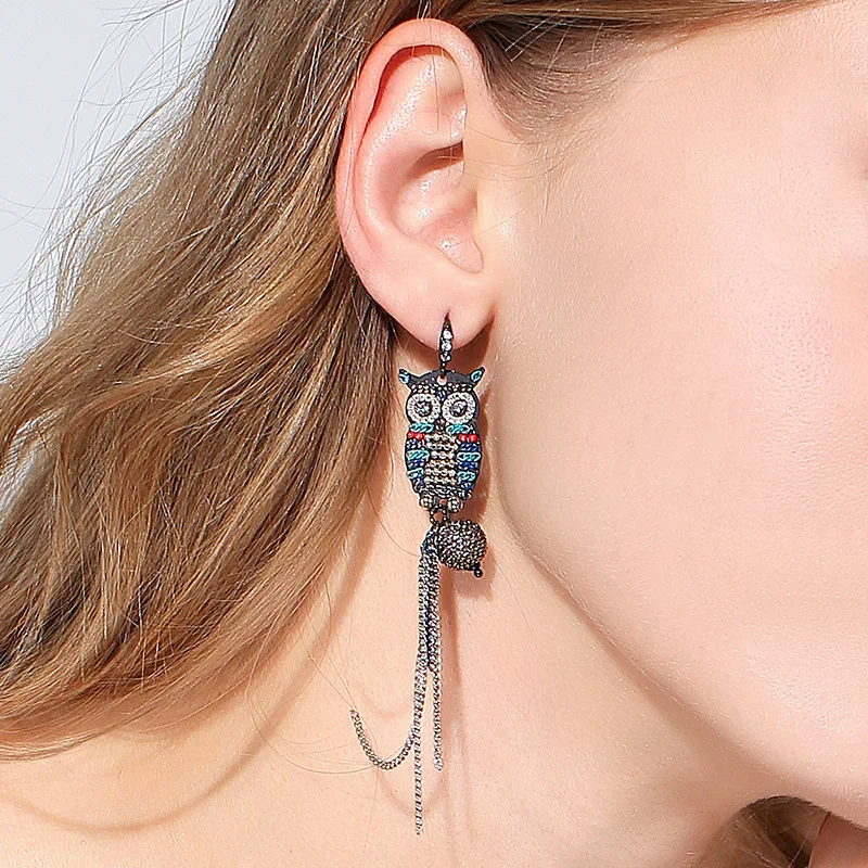

Girls fashion trend exaggerated retro temperament elegant owl earrings long tassels creative Tianzhe jewelry 2020 new products