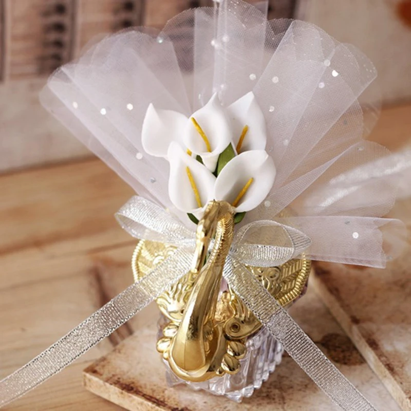 12 set Wedding Favor Boxes Acrylic Swan With Beautiful Lily Flower Wedding Gift Candy Favors Novelty Baby Shower Candy Boxes