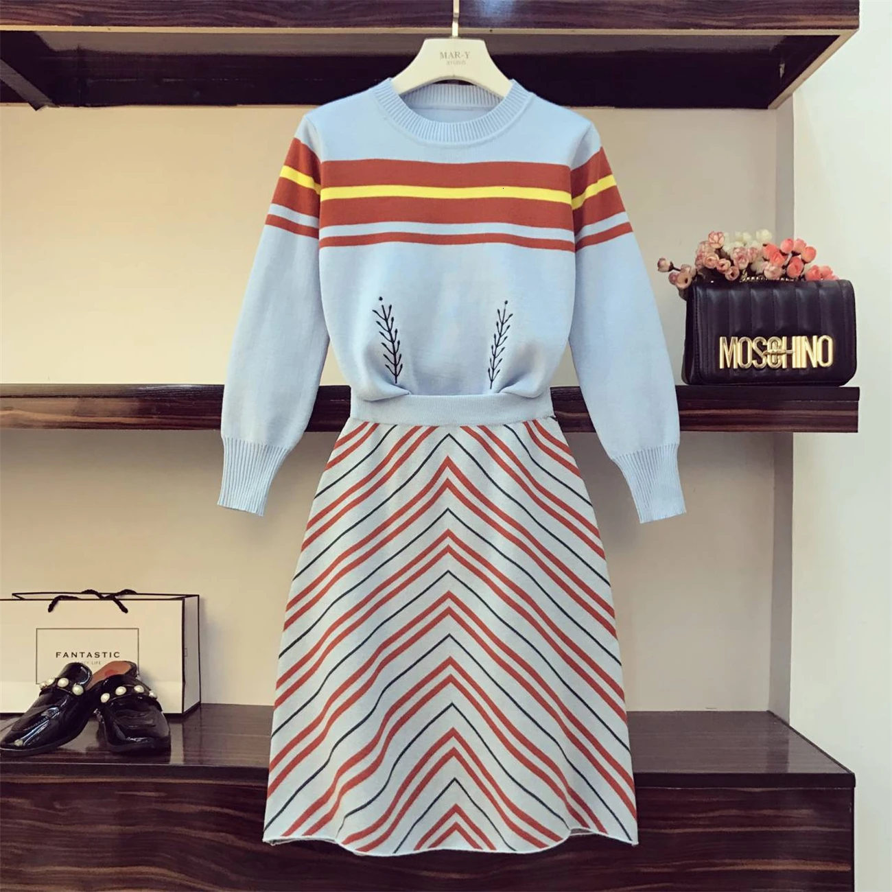 Женский трикотажный костюм двойка Трикотажный с длинными рукавами + юбка в