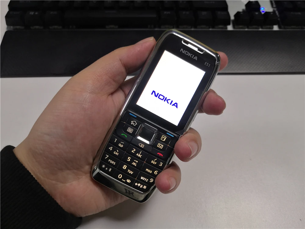 Разблокированный Nokia E51 Symbian OS 2,0 дюймов 2MP камера 3g 1050 мАч 240x320 Bluetooth Восстановленный мобильный телефон