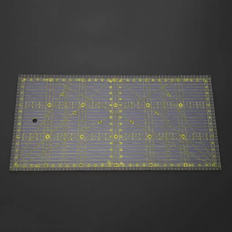 

Cutting Ruler Multi-Purpose Patchwork Cloth Quilt Ruler Diy Garment Design Drawing Cutting Craft Ruler Sewing Mat Kits 30 x 15Cm