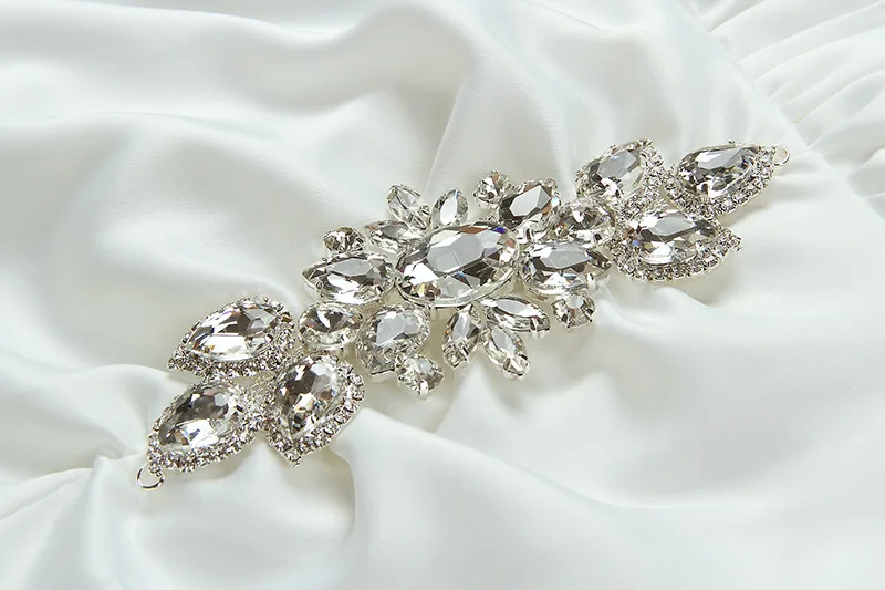 

2021 Spring French Vintage Solid Color Long Sleeve Dress Ladies Elegent V-neck Ruffles A-line Zipper Sexy Dress Women Party