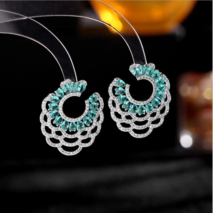 

2021 new personality earrings micro-inlaid zircon S925 silver needle hollow lace earrings