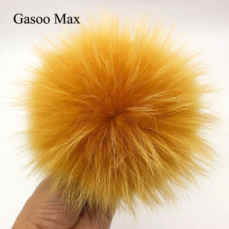 

2pcs/Lot Mixed Color Real Raccoon Fox Fur Pompoms for Winter knit hats Black White Pom pompon For Adults Children Hat Caps