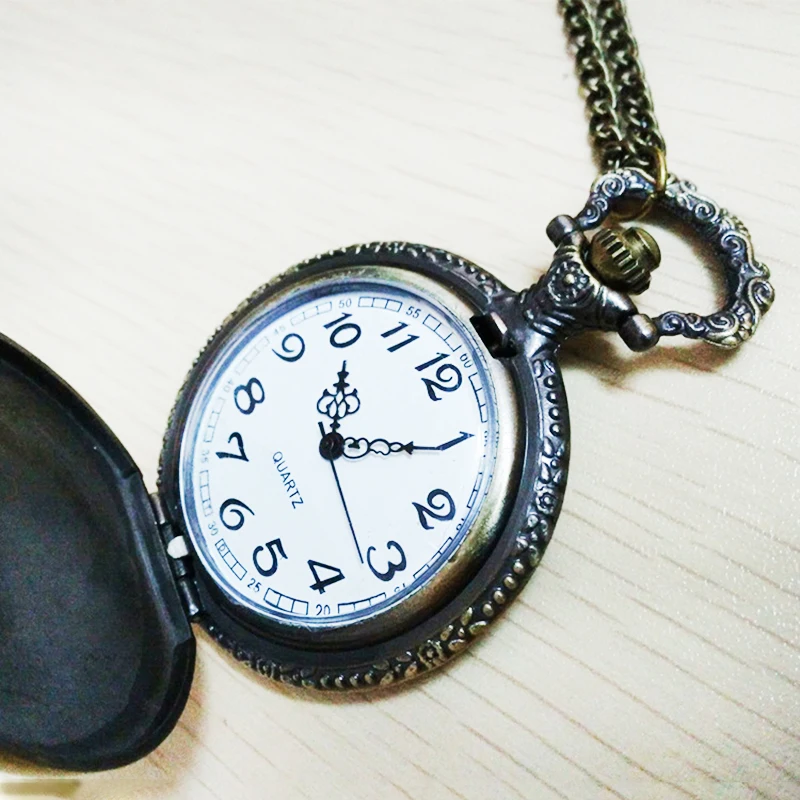 Европейский и американский суд Ретро бриллианты дамы шаблон кристалл кулон