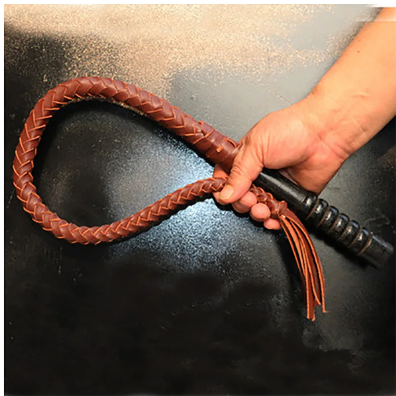 Brown 70cm Кожаный хлыст для верховой езды, инструмент для верховой езды, оборудование для верховой езды, ручная работа, Плетеный, для верховой езды, хлыст, бык, кожа, деревянная ручка - Цвет: Brown 70cm