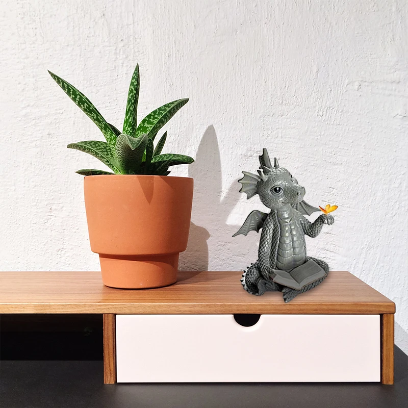 

Dragon Figure Lilli with Butterfly Resin Statue with a Book on Hand Super Cute Desktop Ornament jlrr