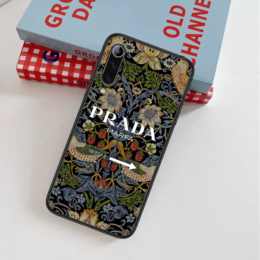 

Italy Luxury Fashion Brand Phone Case For Xiaomi Mi Note 10 A3 9 MAX 3 A2 8 9 Lite Pro Ultra black Back Fashion Shell Luxury