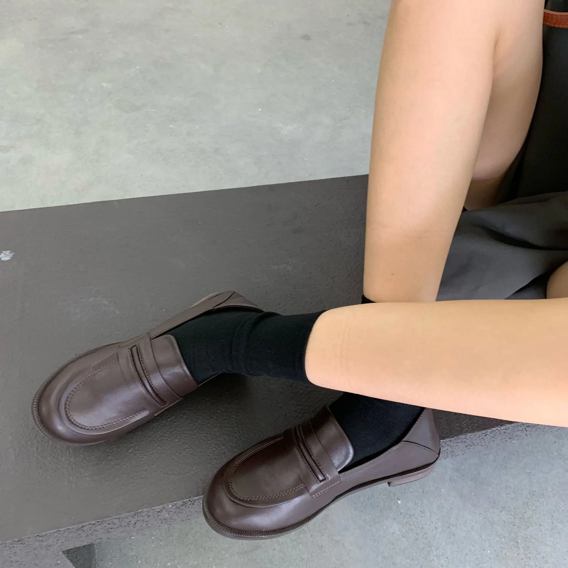 

Womens Loafers Shoes Female Footwear Slip-on Black Flats Round Toe Oxfords Autumn Casual Sneaker British Style Winter Dress New