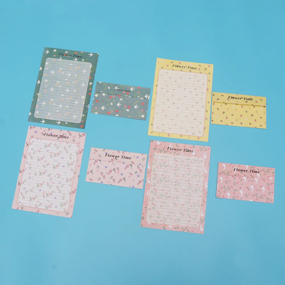 

8 Sets Floral Patterns Envelope and Letter Paper Lovely Writing Stationery Envelopes Kit (Random Pattern)