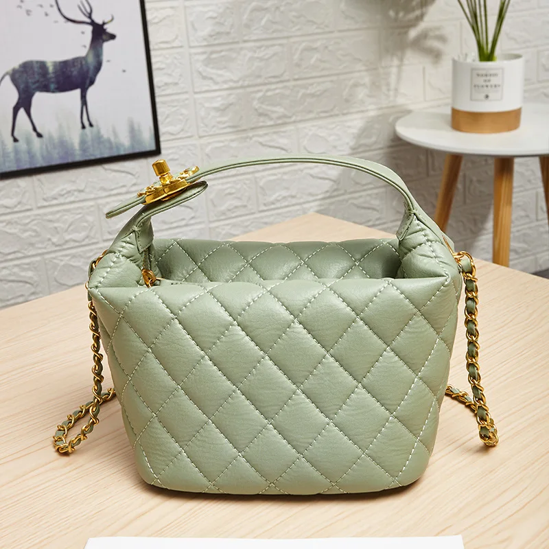 Женская сумка-мессенджер через плечо из искусственной кожи с вышивкой и резьбой