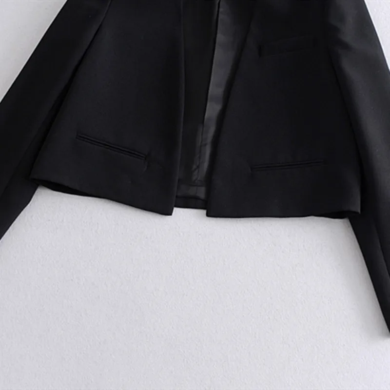 

2021 Za Black Cropped Blazer Women Casual V Neck Long Sleeve Jacket Autumn Female Pockets Short Coat Women Winter Elegant