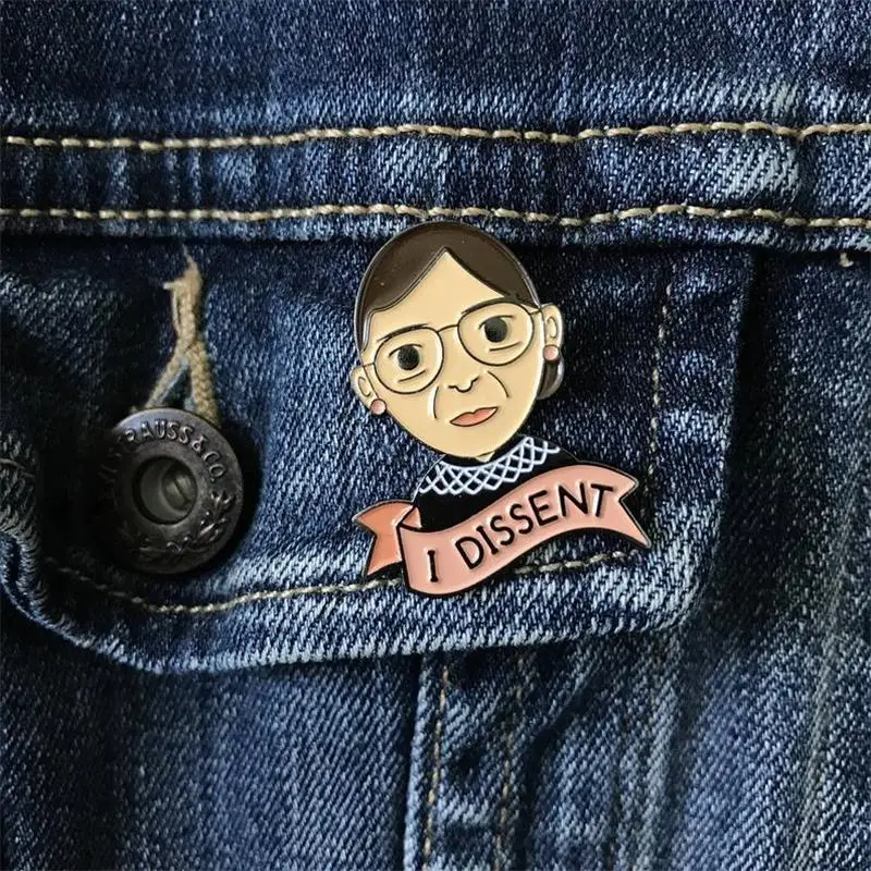 

Ruth Bader Ginsburg Notorious RBG " I Dissent " Enamel Brooch Pins Badge Lapel Pins Metal Fashion Jewelry Gifts
