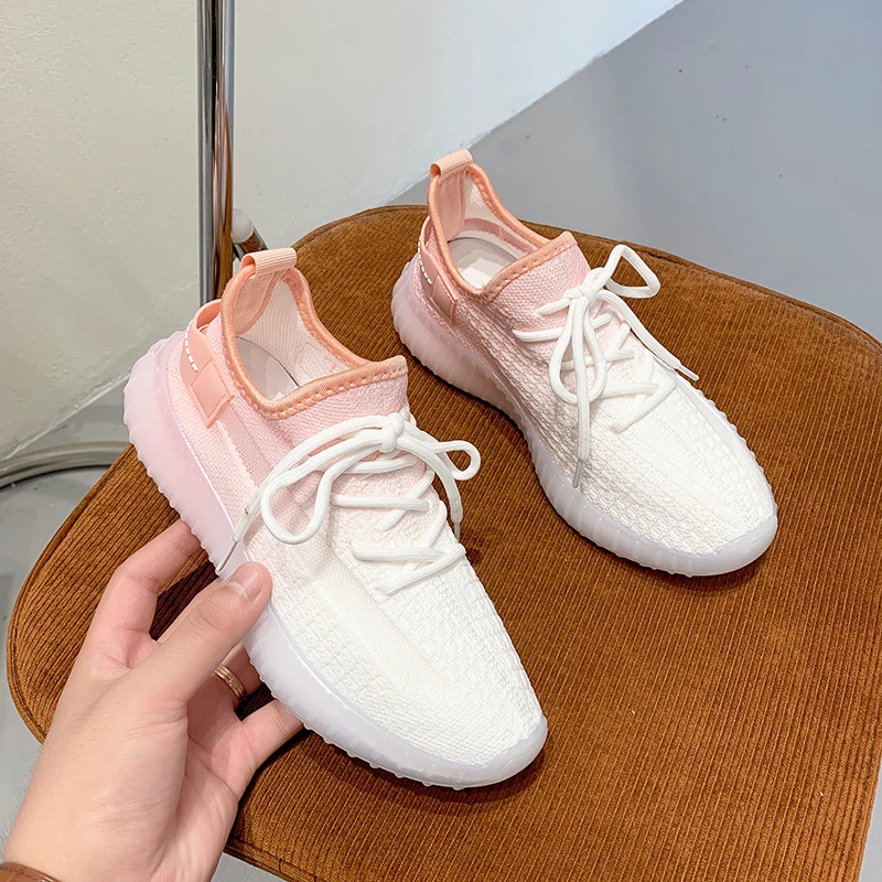 

2021 spring and summer casual breathable lightweight coconut flying shoes female wild student running fitness sneakers tide