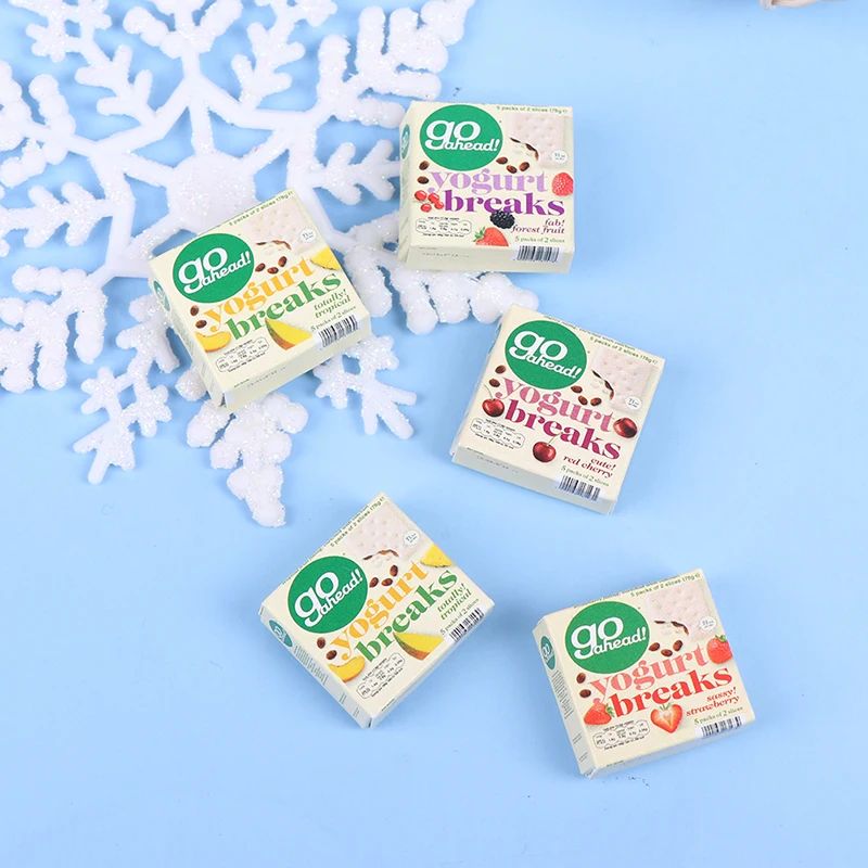 

5pcs/set Miniature Dollhouse Food Cookies Boxs Pretend Play Food for Kitchen Toy 2.3*2.3CM