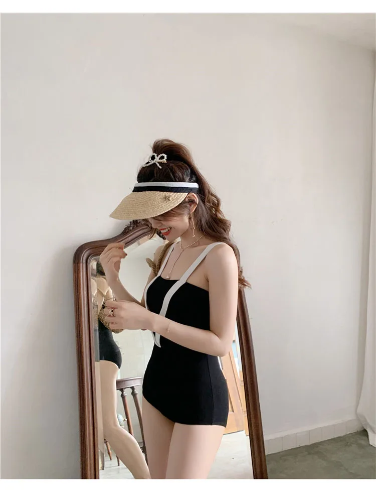 

2019