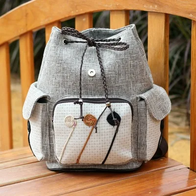 

Fashion National string appliques women shopping backpacks!Nice animal prints lady Hasp backrack Hot All-match canvas backruck