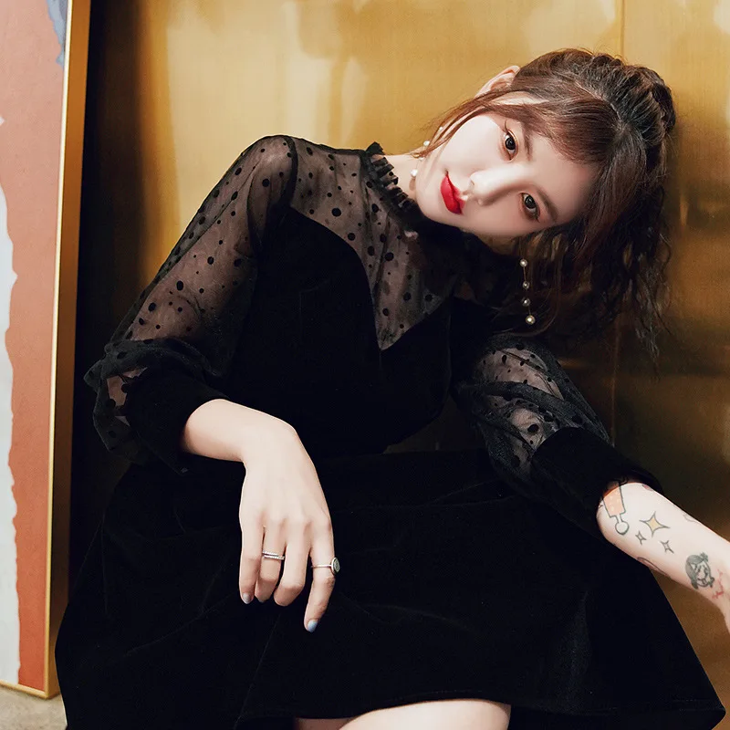 

New evening dress skirt banquet temperament velvet short birthday dress women