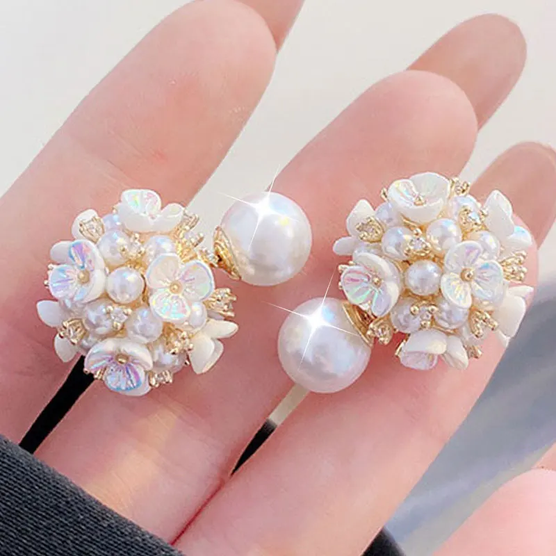 

JUWANG Both Wear Earrings Charm Pearl Ear Stud Exquisite Romantic Flower Luxury Earring Simple Classic Temperament Shell Earring