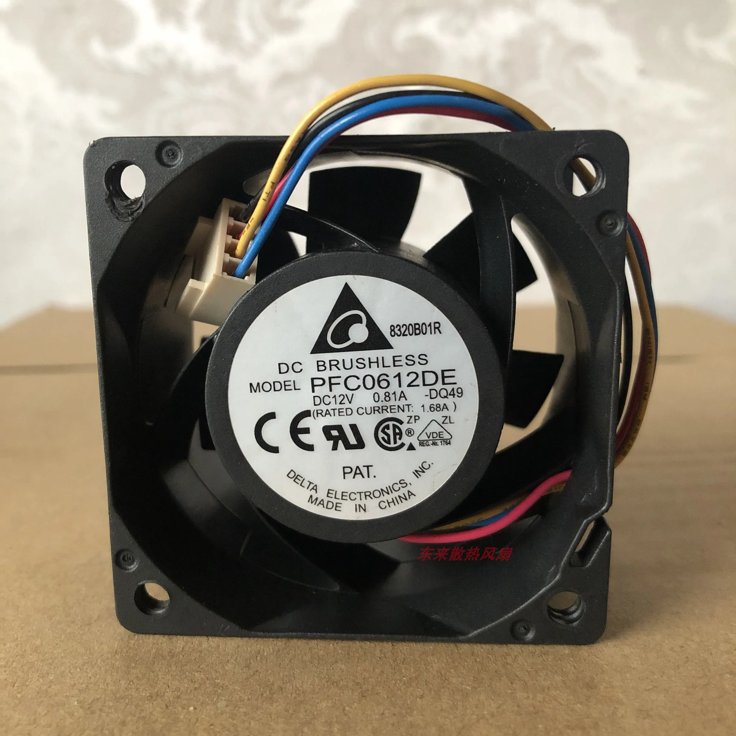 DELTA Electronics PFC0612DE DQ49 Сервер охлаждающий вентилятор DC 12V 0.81A 60x60x38 мм 4-провод |