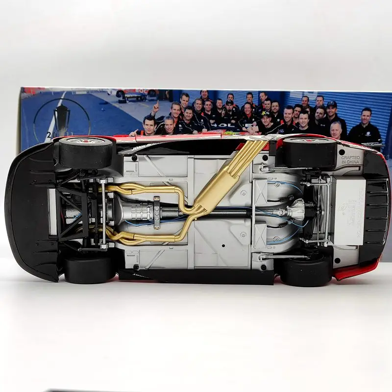 1:18 классический для ХТ 2011 Bathurst winner Holden VE командор Ник перкат и Гарт #2 литые модели