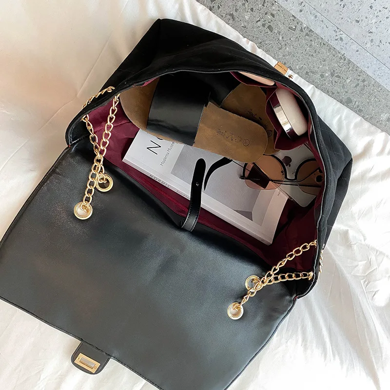 

Fashion female bag new large capacity single shoulder big bag rhombic chain big bag