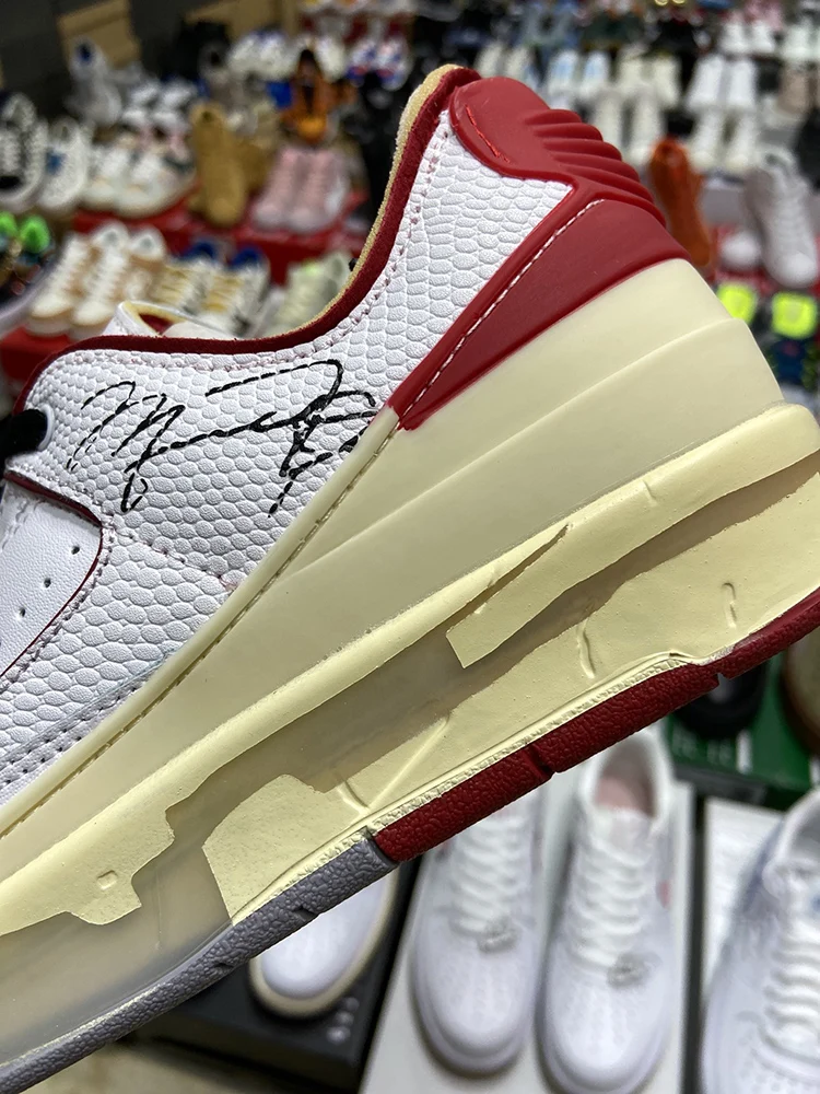 

Мужские кроссовки 2-го поколения, низкие повседневные спортивные баскетбольные туфли в стиле ретро со знаком, брендовые дизайнерские фирме...