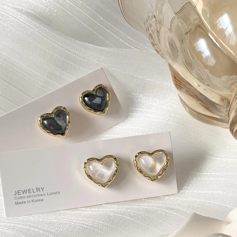 Серьги-гвоздики в форме сердца из Пномпеня | Украшения и аксессуары