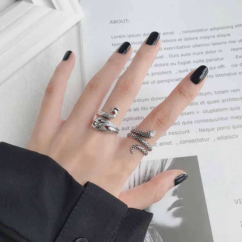 

Exquisite Butterflies Rings for Women Birthday Party Silver Plated Fashion Jewelry Vintage Couples Ring Index Finger Ring Female