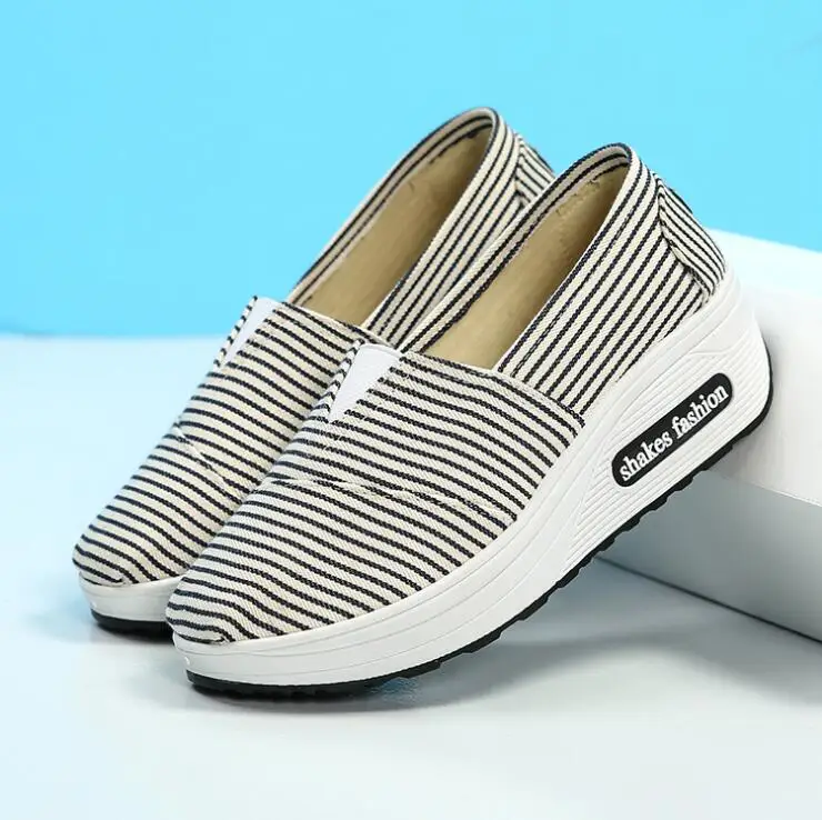 Модная женская обувь на Покатой подошве проветрить повседневная танкетке