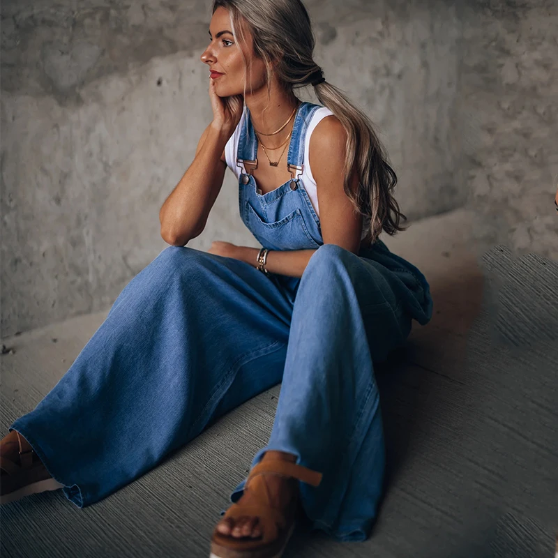 

Streetwear Pink Denim Casual Overalls Women Blue Sleeveless Pocket Patchwork Button Loose Spring Summer Female Jumpsuit 2021