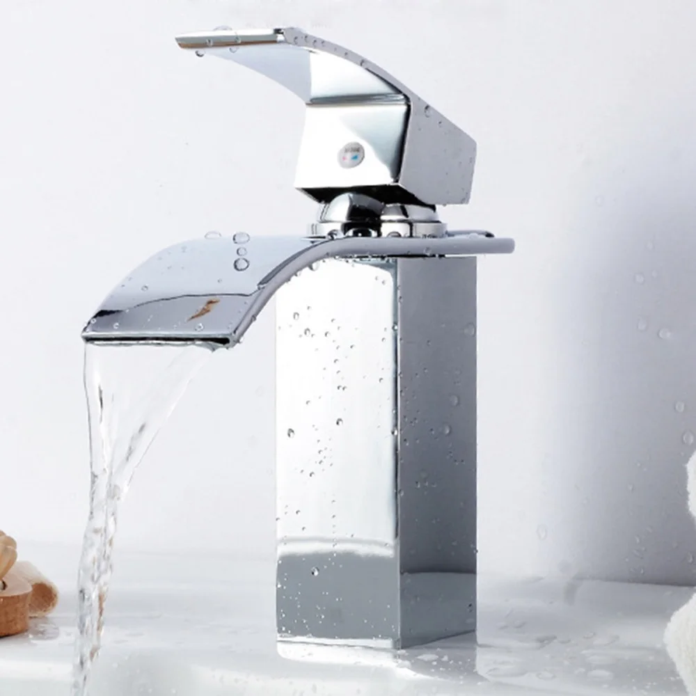 

Copper Alloy Square Wide Mouth Waterfall Bathroom Basin Cold And Hot Water