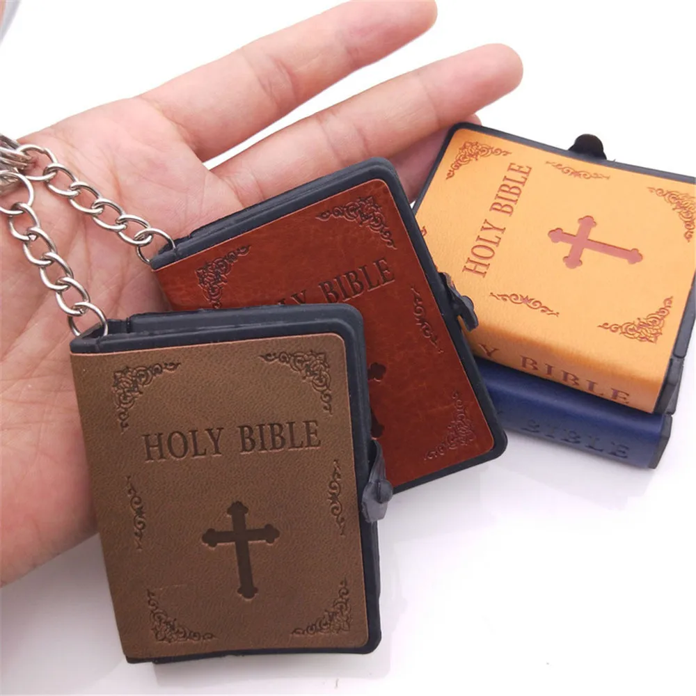 

English Mini Holy Bible Keychains Car Key Holder PU Leather Religious Christian Jesus Cross Keyrings Pendant Gift Key Chain