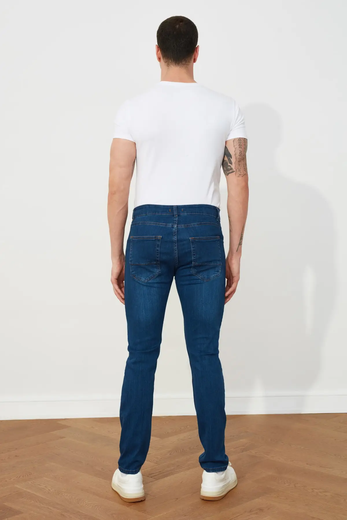 

Trendyol Male Skinny TÄ±rmÄ±klÄ± Jeans TMNSS20JE0331