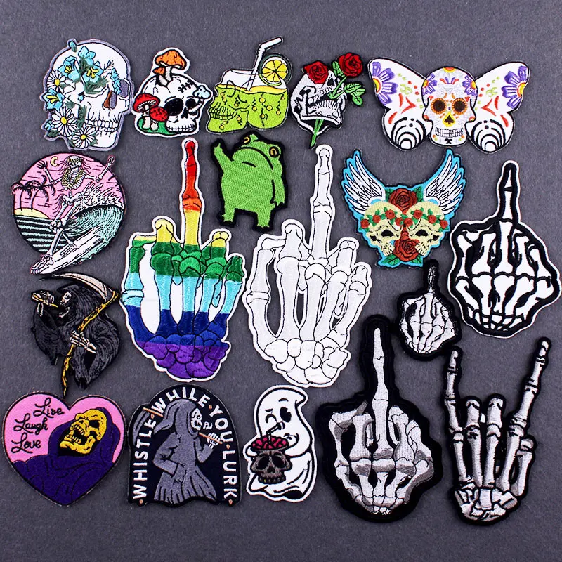 Панк Череп патч вышитые патчи на одежду DIY панк одежда полосы значки забавная