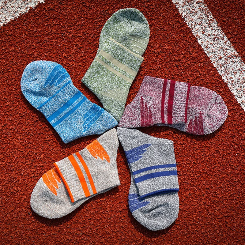 

[2 Pairs] Winter Men Long Socks Fashion Warm Socks Cosy Cotton Breathable High Quality Autumn Deodorant Male Casual Socks
