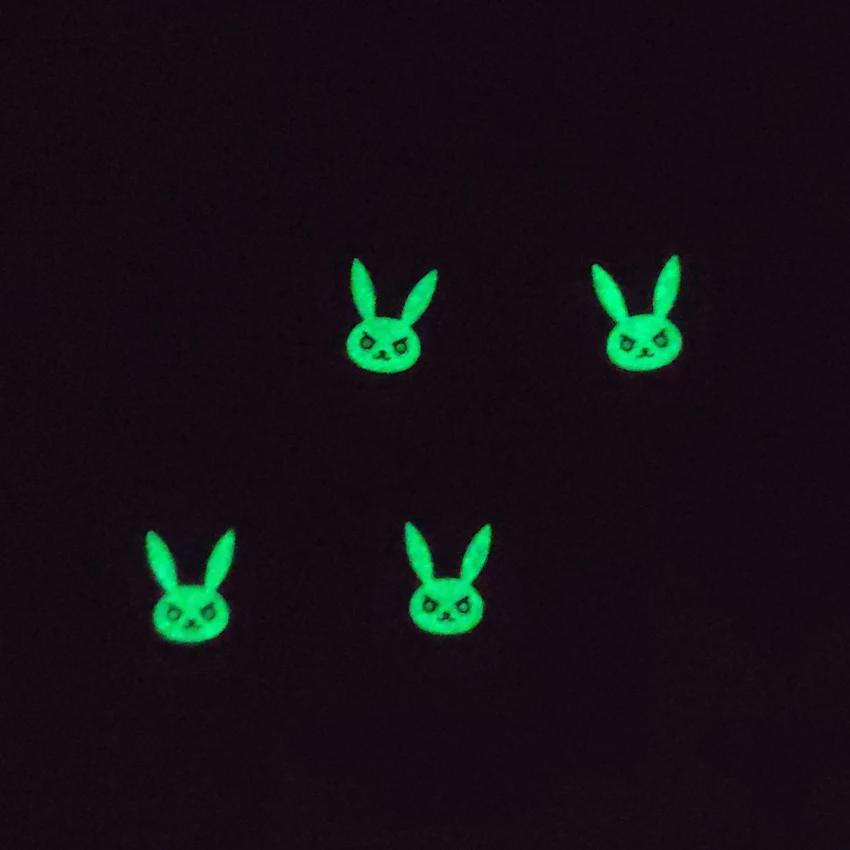 

4pcs Glow In The Dark Rabbit Cat Paw Thumb Stick Grip Caps for Nintendo Switch/Lite