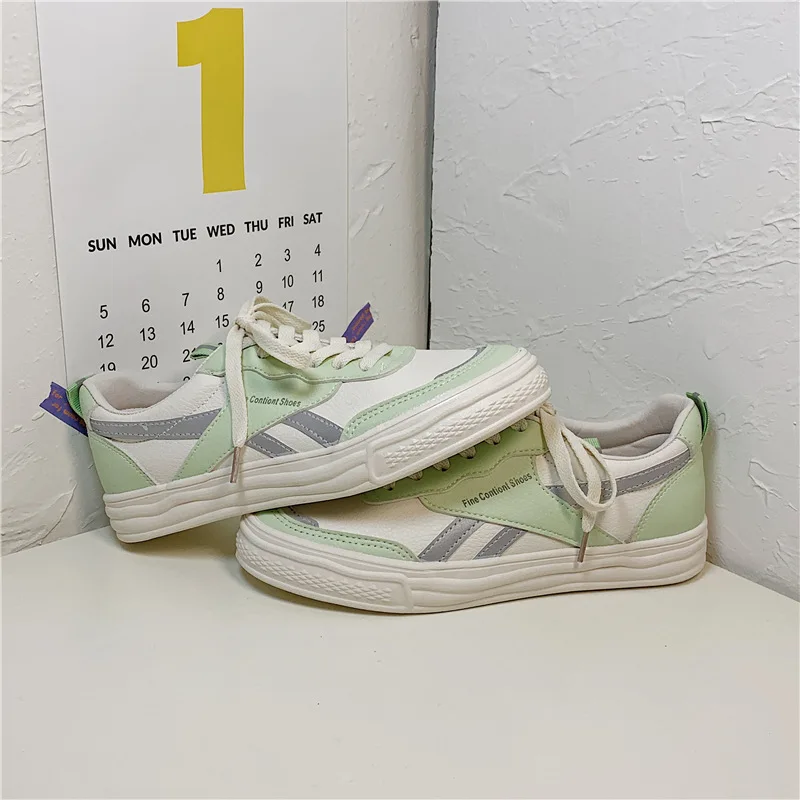 

Spring new women's casual sports shoes white shoes Korean all-match shoes