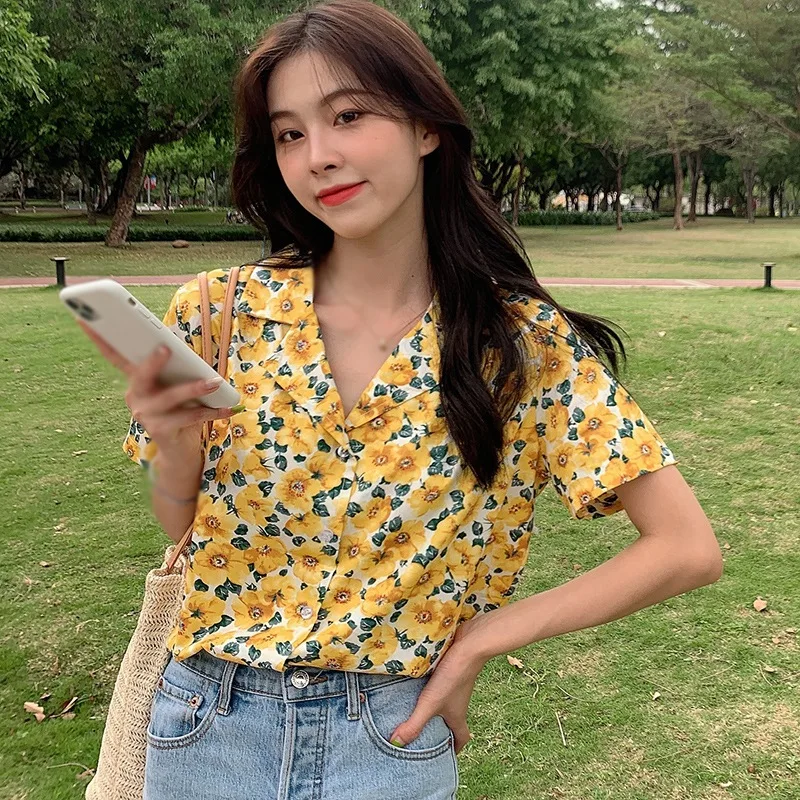 

Women's Shirt Summer Floral Printed Notched Sweet Casual Tops Ladies Short Sleeve Chiffon Shirt Female Blouse