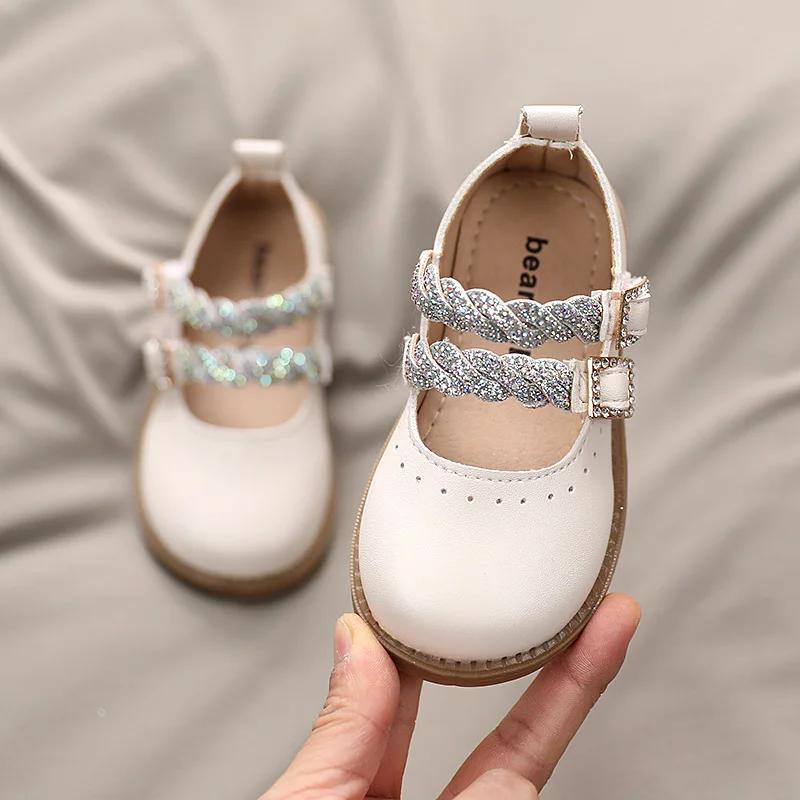 

New Spring Autumn Children Leather Shoes Rhinestone Bow Buckle Girls Shoes Kids Soft Bottom Casual Outdoor Shoes Baby Sneakers