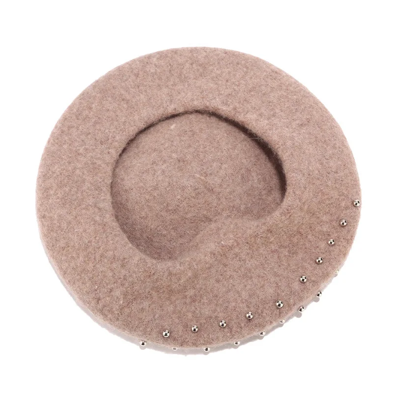 

Hat beret hat women rivet woolen painter hat winter thick warm newsboy cap personality fashion trend beanie hat