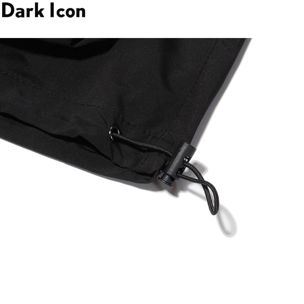 

Dark Icon Elastic Waist Zipper Locker Pocket Men's Shorts 2021 Summer Casual Shorts Man