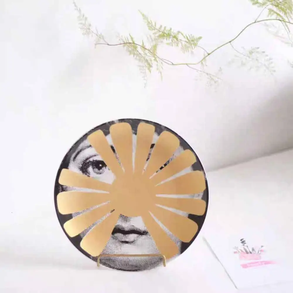 Milan rosenthal Piero fornasetti 8 дюймов керамическая обеденная тарелка блюдо десертная тарелка для закуски тарелка для торта украшение подвесная тарелка - Цвет: 9