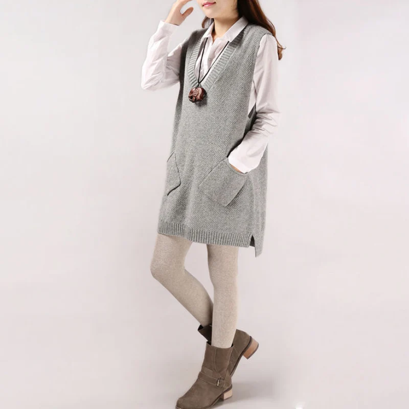 Трикотажная жилетка для девочек однотонная с V-образным вырезом удлиненная детей