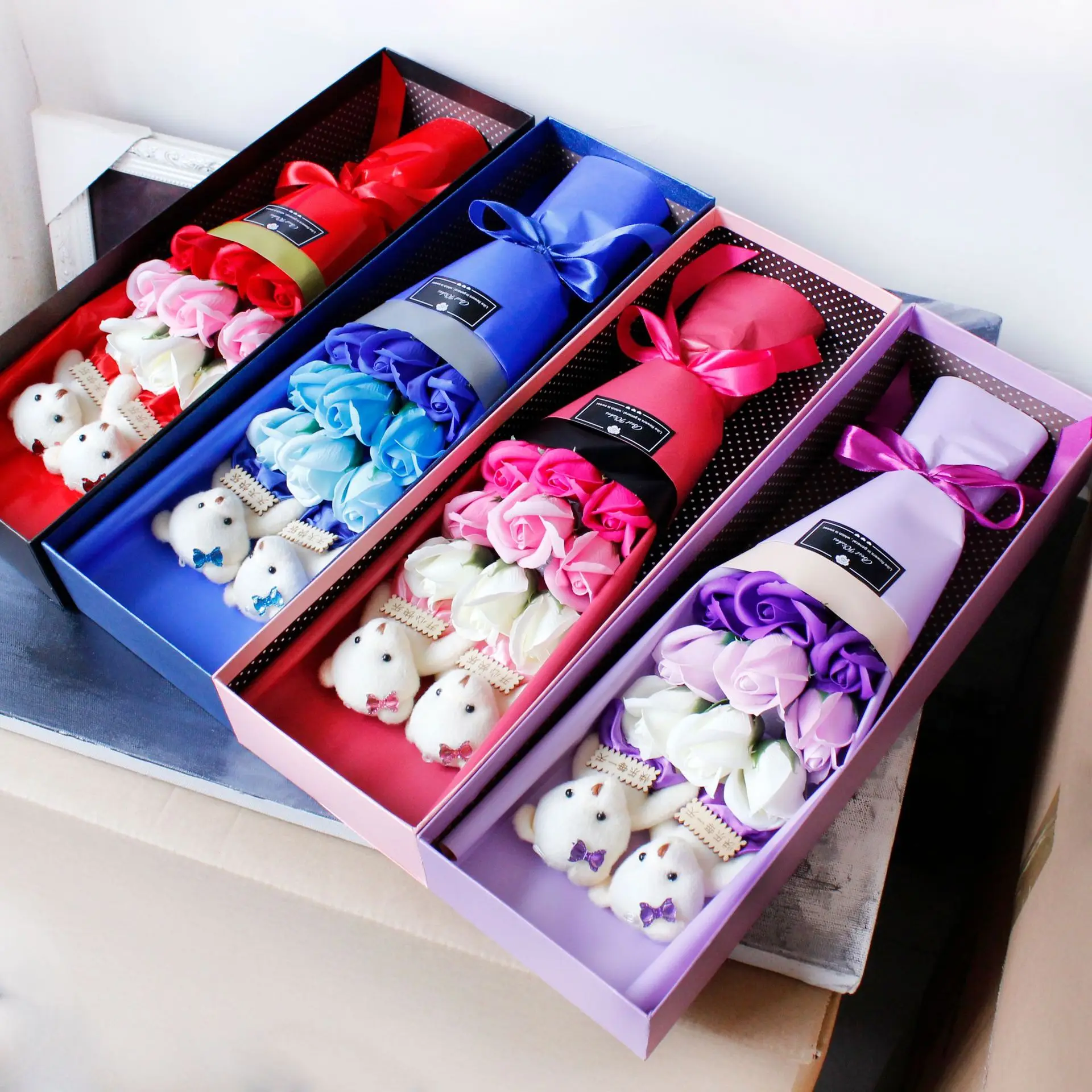 

Artificial Flower Rose Bouquet Gifts box Simulation Soap Flower Romantic Fake Rose Flowers Valentine's Day Birthday Gift Decor