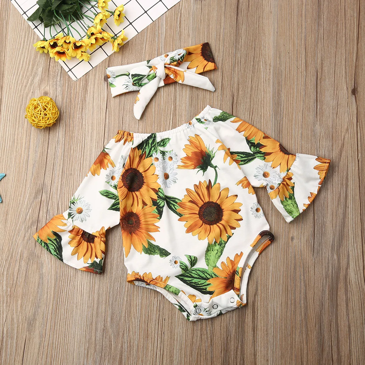 Боди с длинными рукавами и цветочным рисунком для маленьких девочек комбинезон